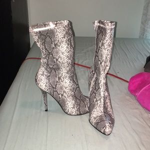 Fashion Nova snake skin boots